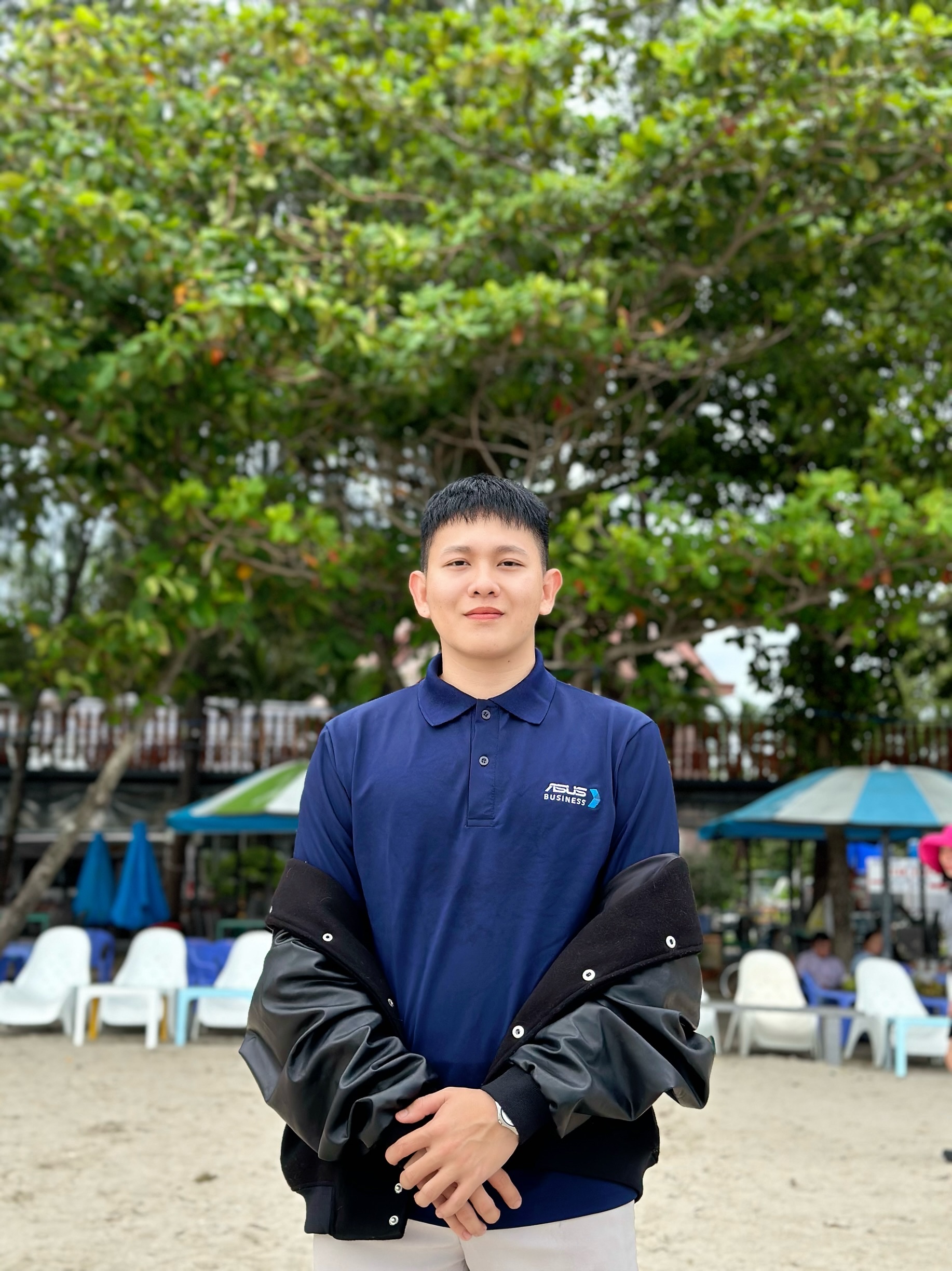 TRẦN LỘC PHÚC KHANG