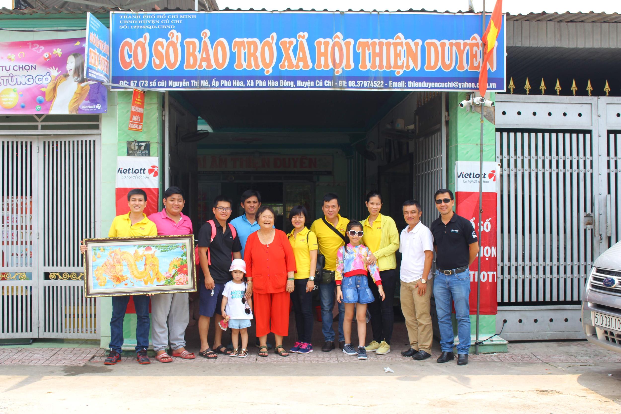 NGUYÊN KIM GHÉ THĂM MÁI ẤM THIỆN DUYÊN SAU GIẢI TENNIS VÌ CỘNG ĐỒNG (06/10/2019)