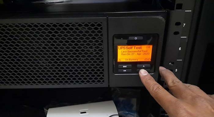 UPS KHÔNG CHUYỂN SANG CHẾ ĐỘ ẮC QUY KHI MẤT ĐIỆN