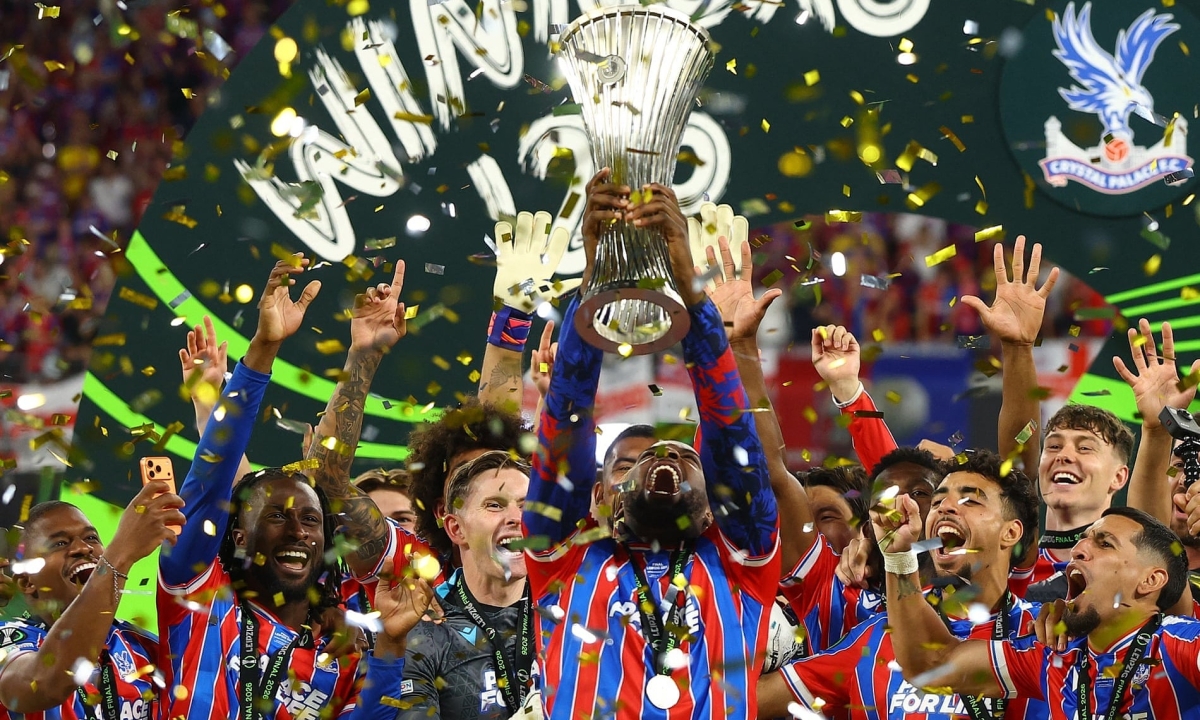 Crystal Palace vô địch UEFA Conference League