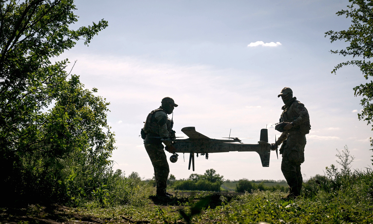 Mạng lưới UAV giúp Ukraine cầm chân Nga