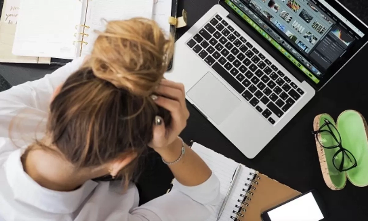 Dạ dày 'biểu tình' vì stress
