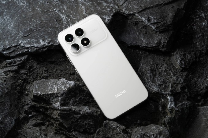 samsung-phone (1).jpg